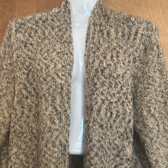 Long shrug/jacket with 2 pockets - Picture 2 of 4